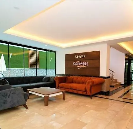 Cleopatra Crown Apartment *